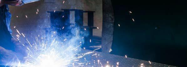 SPAWANIE ZROBOTYZOWANE I MANUALNE SPAWANIE TIG/ MIG/MAG Spawanie stalikonstrukcyjnej, nierdzewnej, kwasoodpornej i aluminium.