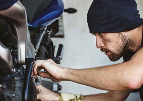 MAINTAIN Gear Oil Light Zaawansowany technologicznie olej do przekładni z suchym lub z mokrym sprzęgłem.