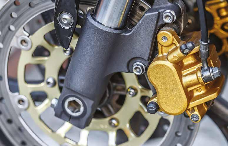 MAINTAIN Universal Brake & Clutch Fluid Odpowiedni do motocykli produkcji brytyjskiej, amerykańskiej, europejskiej i