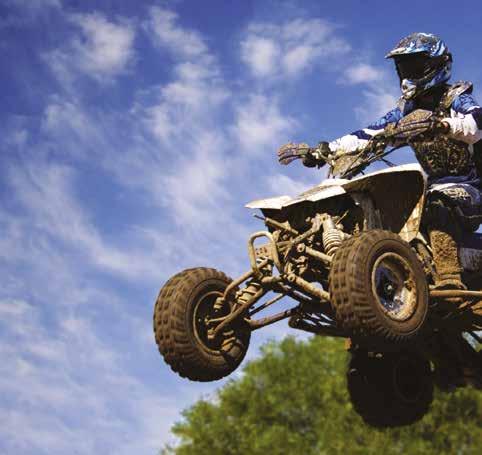 PRO COMP SUPER Quad ATV 10W-40 Olej w technologii MC-Syn, chroni silnik i skrzynię biegów od chwili zapłonu do osiągnięcia pełnej wydajności silnika, dzięki zaawansowanym dodatkom chemicznym.