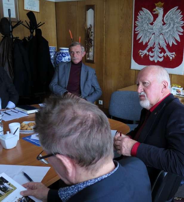 Karol Pytel (SITK RP) opowiedział się za okazaniem w materiałach przygotowanych na uroczystości rocznicowe rozwoju branż w