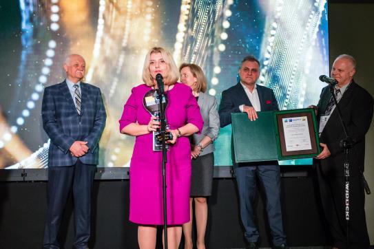 Najlepszy Produkt ELEKTROMOBILNY 2018 Konkurs Rytm Światła dom marzeń Konkurs Lampa OLED Konkurs na Najlepsze Stoisko Targów Nagrody wręczono podczas uroczystego otwarcia Targów.