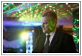 - Dr. Glenn van As Sztuka Stomatologii Laserowej Intensywne wybielanie laserowe (Power Bleaching) z laserem diodowym Zolar Photo Plus 980 nm Wstęp: Istnieje wiele zastosowań laserów diodowych