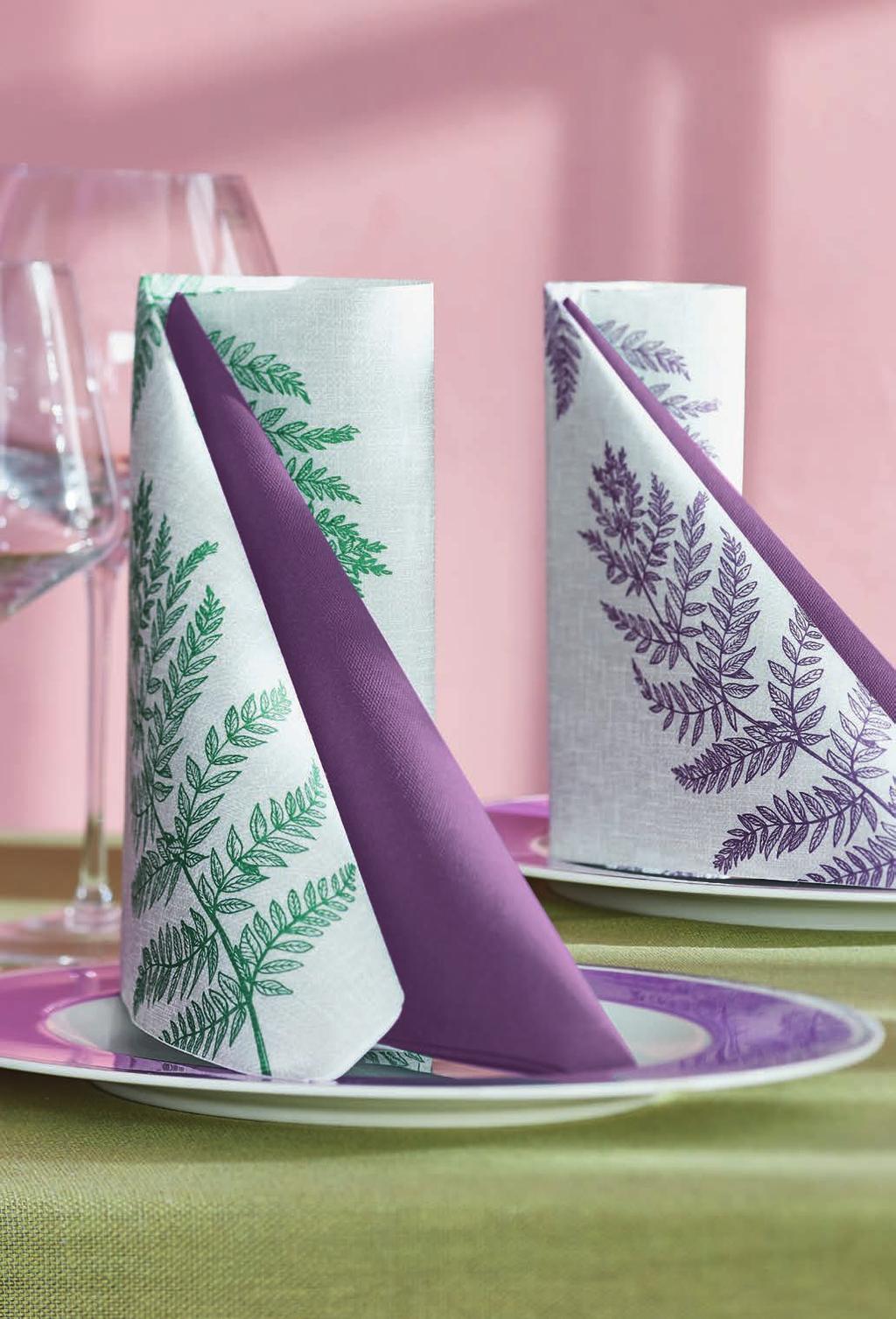NATURE / NATURA FERN LEAVES ARE TAKEN FROM THE TRENDY BACK-TO-NATURE ECO STYLE LIŚCIE PAPROCI