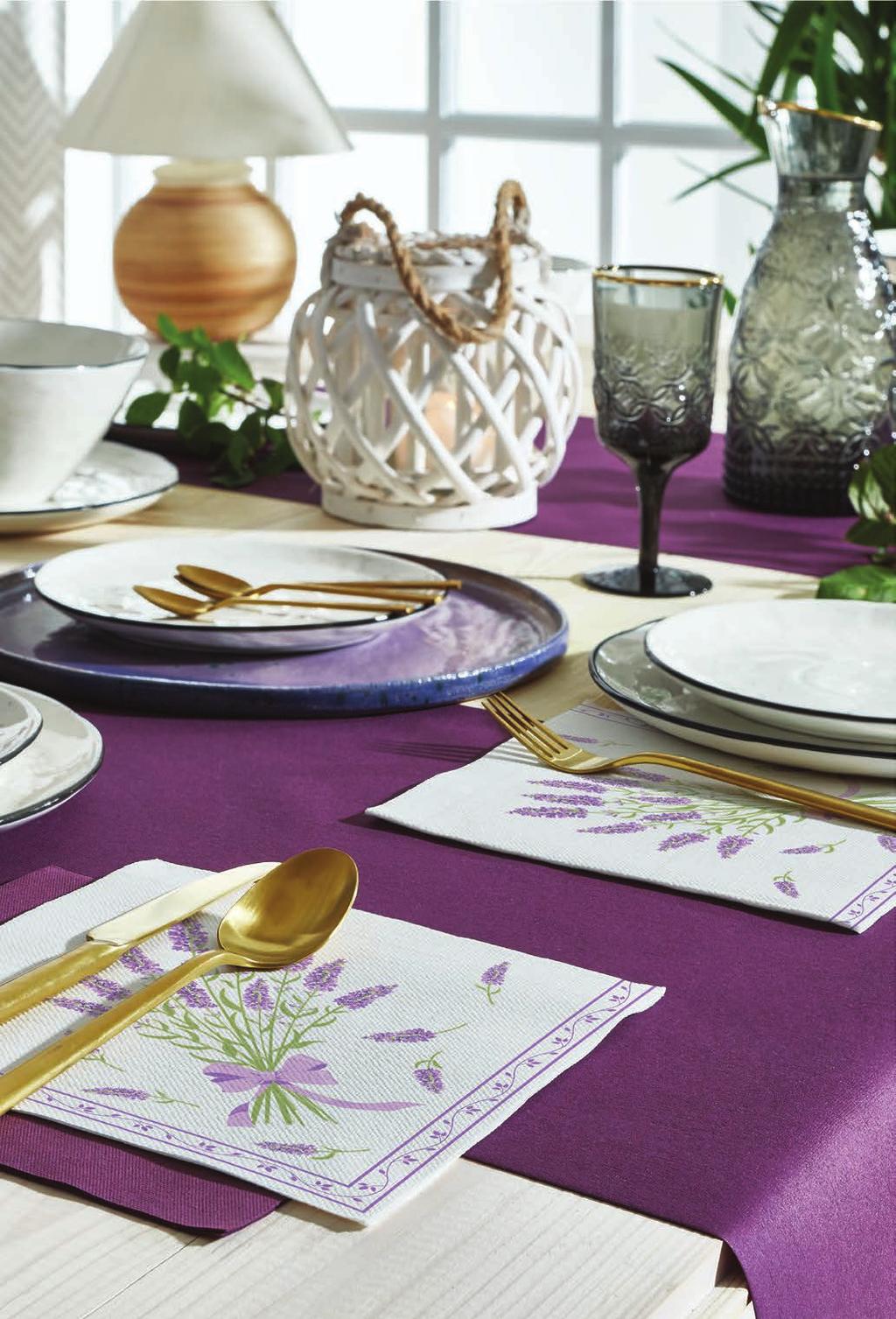 PROVENCE / PROWANSJA BRING SOME PROVENCE INTO YOUR INTERIOR WPROWADŹ DO SWOJEGO WNĘTRZA ATMOSFERĘ PROWANSJI practical table runner roll without creases, with