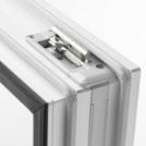 home pure INSPIRACJA KF 500 OKNA Z PCV I ALUMINIUM WŁAŚCIWOŚCI Izolacja cieplna U w do 0,63 W/(m 2 K) Izolacja dźwiękowa do 46 db Bezpieczeństwo RC2, RC2N Ryglowanie pełna integracja