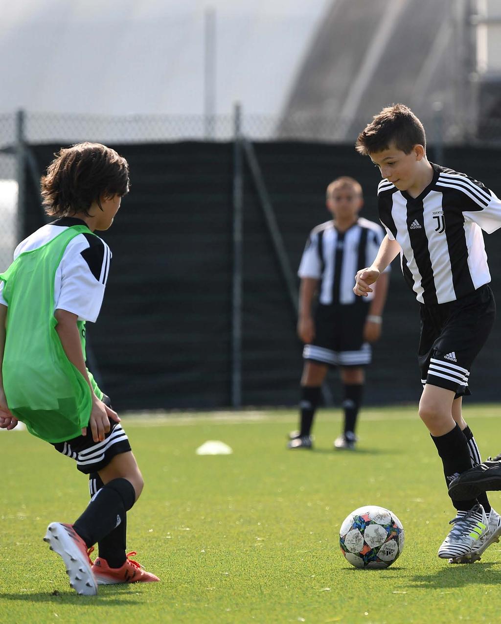 Twoje dziecko jest zawodnikiem Juventus Academy lub chce zacząć tu futbolową przygodę?