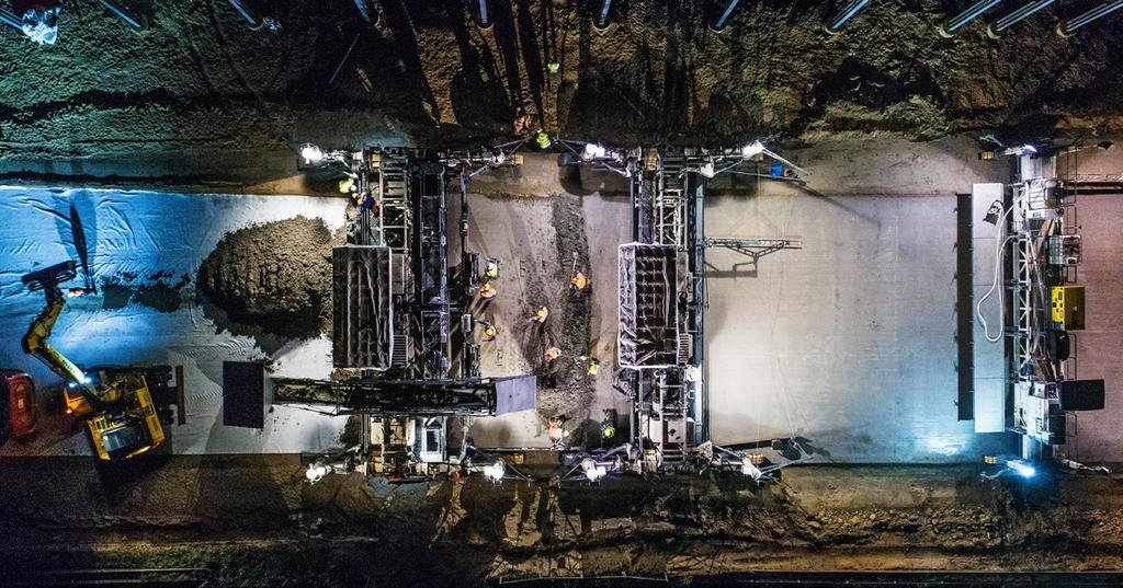 konstrukcji nawierzchni w zależności od kategorii ruchu oraz rodzaju materiałów przyjętych do poszczególnych warstw.