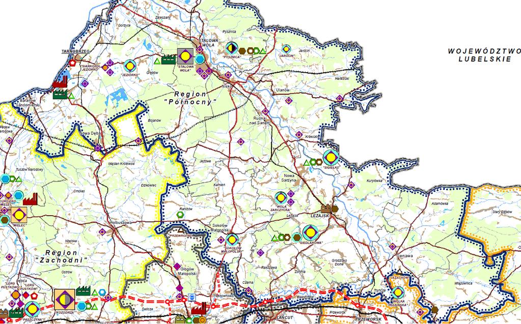 Zgodnie z założeniami WPGO gmina Adamówka należy do Regionu Północnego w podziale wojewódzkiego systemu gospodarowania odpadami.