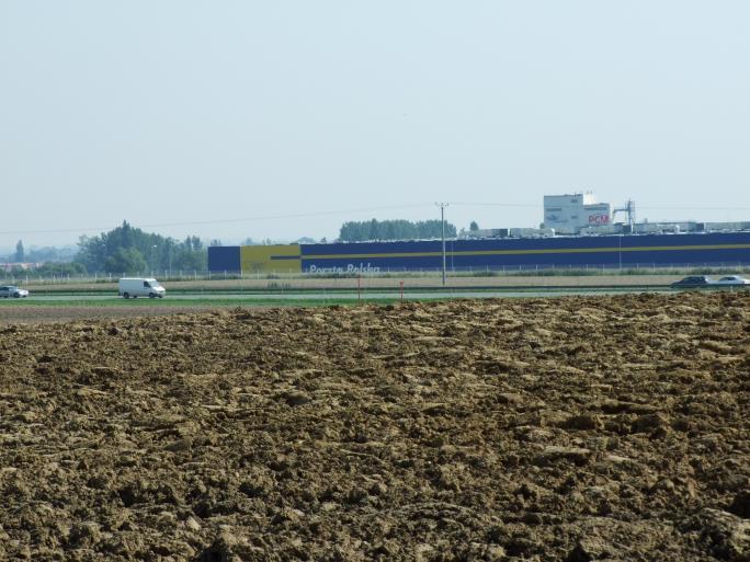 Dofinansowanie do uzbrojenia terenów inwestycyjnych Cel projektu: Utworzenie parków przemysłowych na terenie województwa pomorskiego Główne założenia: 3 parki przemysłowe o powierzchni minimum 20 ha