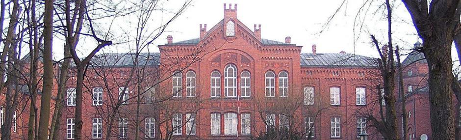 Zarządu udzielił pełnomocnictwa dla Dyrektora Powiatowego Zespołu Szkół Nr 2 w Kościerzynie do reprezentowania i składania oświadczeń woli oraz wiedzy, w imieniu i na rzecz Powiatu, w związku z