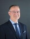 W latach 1986-1991 pracował jako konstruktor/projektant systemów sterowania w Ośrodku Badawczo Rozwojowym Metrologii Elektrycznej Lumel.