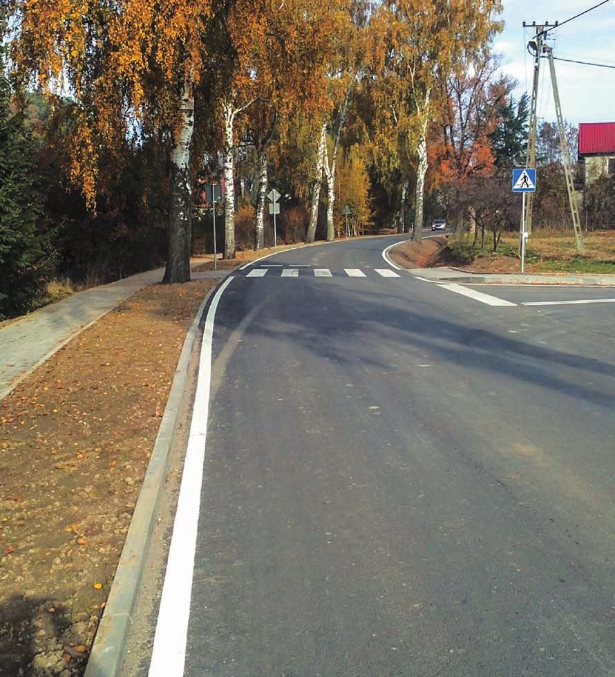 Dzięki środkom zewnętrznym (zarządcom dróg) i odpowiedzialnemu gospodarowaniu budżetem udało się wyremontować około 20 km dróg w