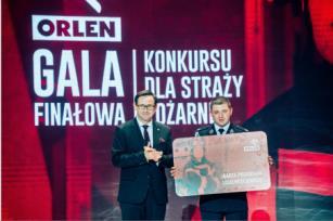 Fundacja zapewnia wszechstronną pomoc Rodzinnym Domom Dziecka fundując stypendia, wyjazdy podczas wakacji i ferii, finansując dodatkowe zajęcia edukacyjne oraz rehabilitację, a także remonty i karty
