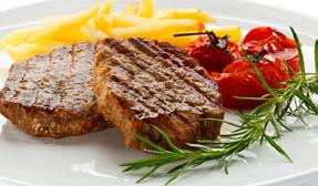 Wybierz Tavuk şiş, Urfa lub Adana kebab z sałatką w pachnącym chlebku lavash Łagodny