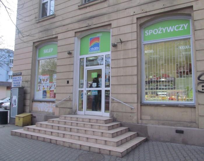 Tak w ramach bajeru po cichu dumomy, że przebieżka z Prezesową bez kantu da nam maluteńki rabacik.