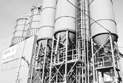 Produkty systemu POWERtherm są odpowiedzią na zapotrzebowanie związane z konkurencyjnymi, nie odbiegającymi cenowo i jakościowo, materiałami budowlanymi innych czołowych, polskich jak i