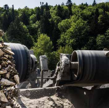WŁAŚCIWOŚCI ANTYSTATYCZNE, NA DZIAŁANIE OZONU I UV Podstawową zaletą gumowych okładek Dunlop Made in Holland jest to, że są w pełni antystatyczne (ATEX 94/9/WE) zgodnie z EN/ISO 284 oraz odporne na