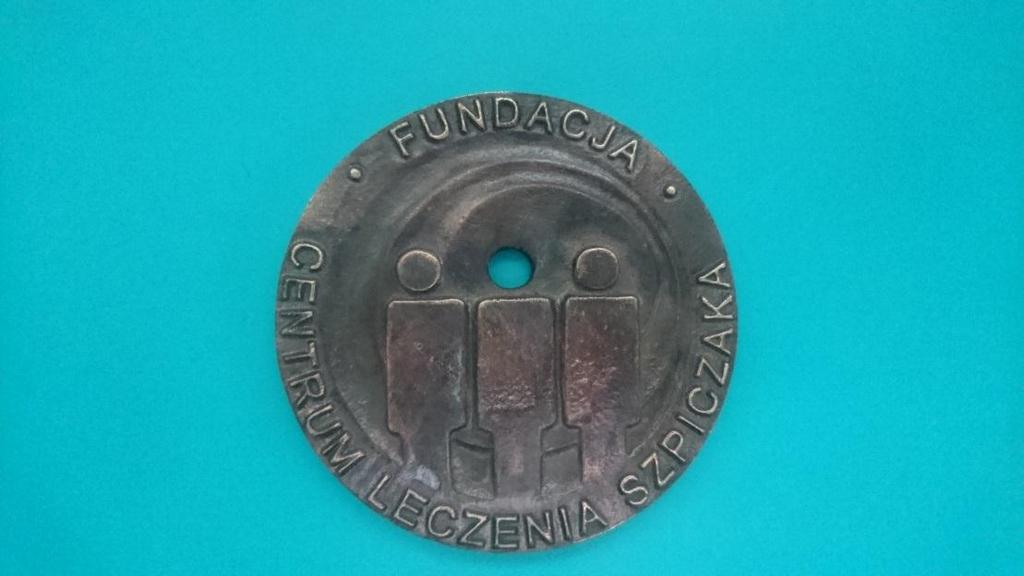 MEDAL 10-lecia Fundacji Centrum Leczenia Szpiczaka 2008-2018 1. Kardynał Stanisław Dziwisz 2. Rektor UJ prof. Wojciech Nowak 3.