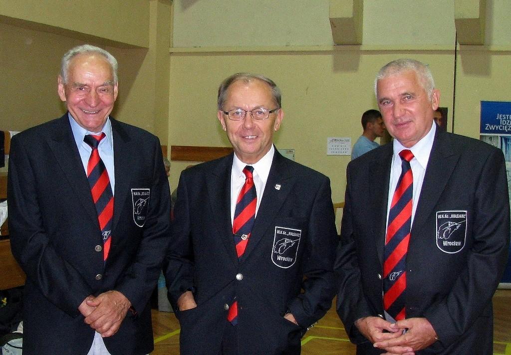 Mistrzostw w galowych klubowych strojach: T. Gorząd, J. Dzikowski, W.