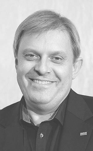 fot. Tomasz Sikora Piotr Kostrzewa Absolwent Akademii Muzycznej im. Fryderyka Chopina w Warszawie.