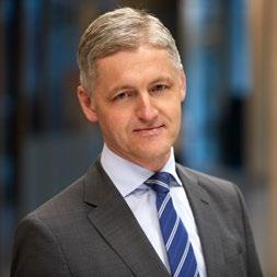 Łukasz Drążek Dyrektor Zarządzający, Manager z wieloletnim doświadczeniem w zakresie zarządzania projektami wdrożeniowymi oraz transformacyjnymi.