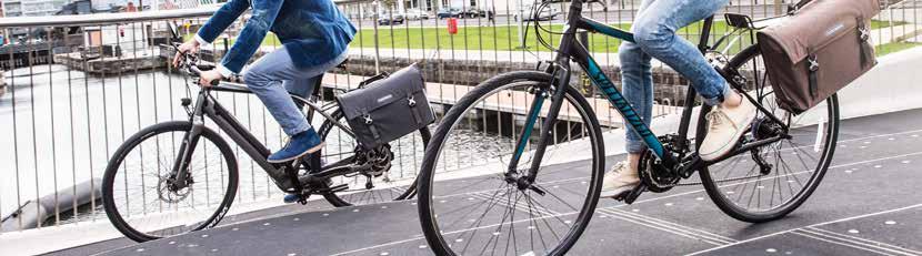 white- R 4006 asphalt- R 40012 olive- R 40013 339,90 zł Commuter Daypack City Plecak w stylu kurierskim z rolowanym
