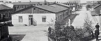 W roku 1927, dzięki darowiźnie księcia Druckiego Lubeckiego, o. Maksymilian założył w Teresinie pod Warszawą klasztor poświęcony NMP, który nazwał Niepokalanowem.