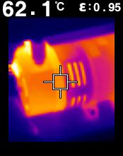 termowizyjny FLIR Lepton Błyskawicznie pokazuje gorące miejsca, na które należy skierować urządzenie Eliminuje zgadywanie Stosunek odległości do średnicy plamki