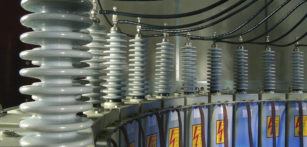 Dopuszczenia i certyfikaty Laboratorium firmy DEHN W strefach zagrożonych wybuchem urządzenie elektryczne mogą stanowić potencjalne źródło zapłonu.