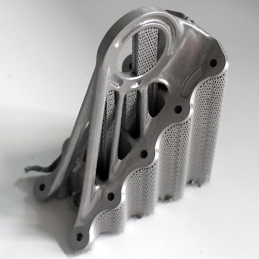 Struktura powierzchni niewielkiej końcówki metalowej Wygląd metalowych podpór o strukturze kraty Zalety i ograniczenia druku 3D za pomocą metalu Drukowanie 3D może być używane do wytwarzania