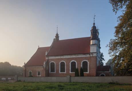 Jedyna ocalała stela - menonicka stojąca kamienna płyta jest przeciwieństwem leżącego grobu i ma oznaczać aktywność, życie, odrodzenie i zmartwychwstanie.