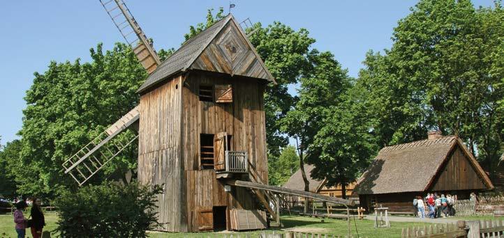, za rządów króla Fryderyka Wilhelma III, rząd Prus chciał powołać mieszkających tu menonitów do walki ze zbliżającymi się wojskami napoleońskimi.
