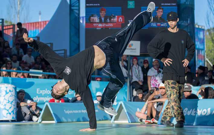 SPORT I TANIEC BREAKDANCE W ARGENTYNIE WIELE JEST SPOSOBÓW POROZUMIEWANIA SIĘ ORAZ WIELE JĘZYKÓW, KTÓRE ŁĄCZĄ LUDZI NA CAŁYM ŚWIECIE. ICH ZNAJOMOŚĆ NIE GWARANTUJE JEDNAK POROZUMIENIA.