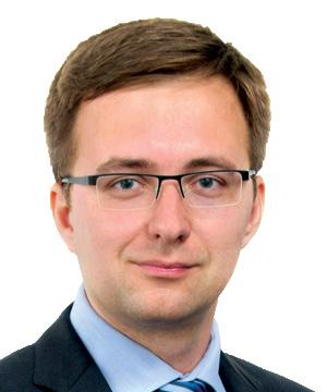 pracował w zespole podatków pośrednich PricewaterhouseCoopers.