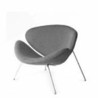 8. Fotele na widownię: Wymiary (+/- 5 cm): 85 x 50 x 72 cm Materiał: nóżki metal, siedzisko