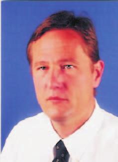 Mniejsza liczba odkryć nowych konwencjonalnych złóż sprawia (na jedną odkrywaną baryłkę przypada 3 5 wydobywanych), że zwiększenie wydobycia ropy naftowej, a nawet utrzymanie go na obecnym poziomie