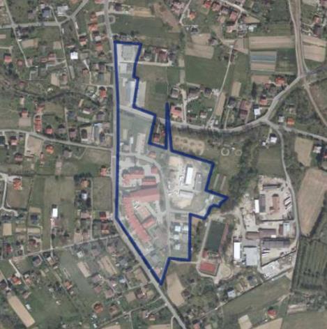 14. Przesłanki wyboru podobszaru rewitalizacji Pleśna Centrum 46 S t r o n a Aspekty społeczne 1. Coraz słabiej znamy naszych sąsiadów (dużo ludzi przyjezdnych). 2. Trudno znaleźć pracę. 3.