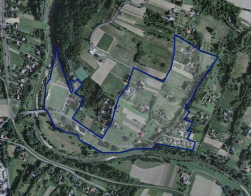 Wysoki wskaźnik skanalizowania obszaru. 2. Rozwiązany problem azbestu. 3. Dobre skomunikowanie sołectwa z centrum gminy i Tarnowem. 4. Dobry dostęp do Internetu.
