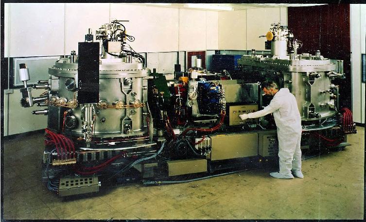 (energii fotonów) e - Advanced Light Source w