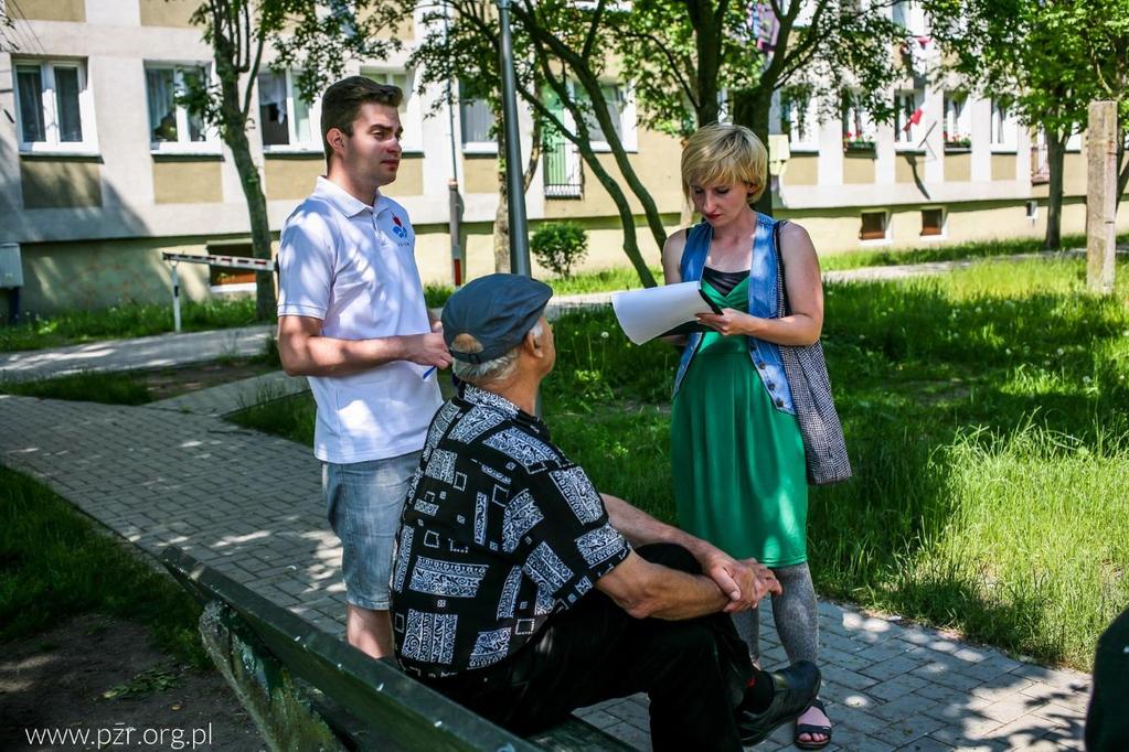 Każdy zainteresowany mieszkaniec mógł w nim uczestniczyć.