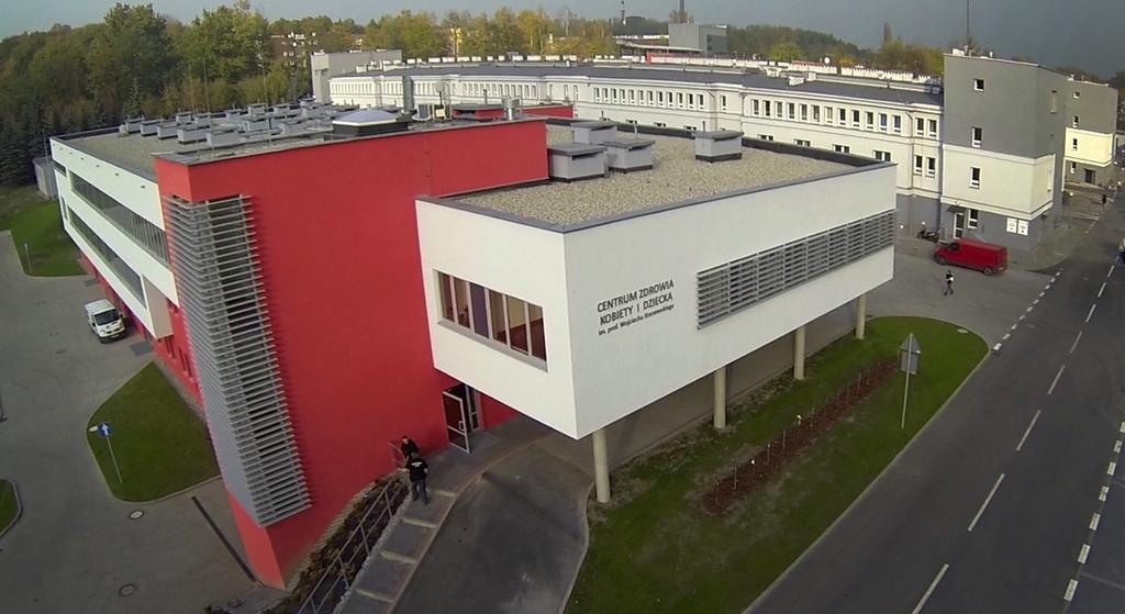 BLASKI I CIENIE WSPARCIA INFORMATYCZNEGO SZPITALA doświadczenia własne w