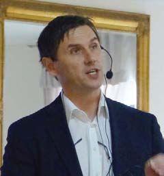 Albert W problemowo-technicznych, urządzenia się najnowszą monitoringu Zagadnienia tegorocznych w hallu Depta, głównym i komponenty COLDEX warsztatach, hotelu.