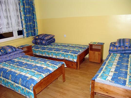Popołudnie to poza nauką czas uczestnictwa w zajęciach dodatkowych, organizowanych na terenie ośrodka, które dają wychowankom