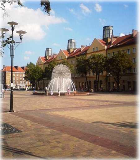 Regionalny Program Operacyjny Województwa Śląskiego - realna odpowiedź na realne potrzeby Rewitalizacja Placu Baczyńskiego w Tychach Projekt został zrealizowany w ramach Regionalnego Programu