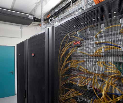 Elastyczne planowanie Wymaganie W związku z ponadprzeciętnymi obciążeniami cieplnymi biurowce firm informatycznych zajmujących się tworzeniem oprogramowania wymagają chłodzenia przez cały rok.