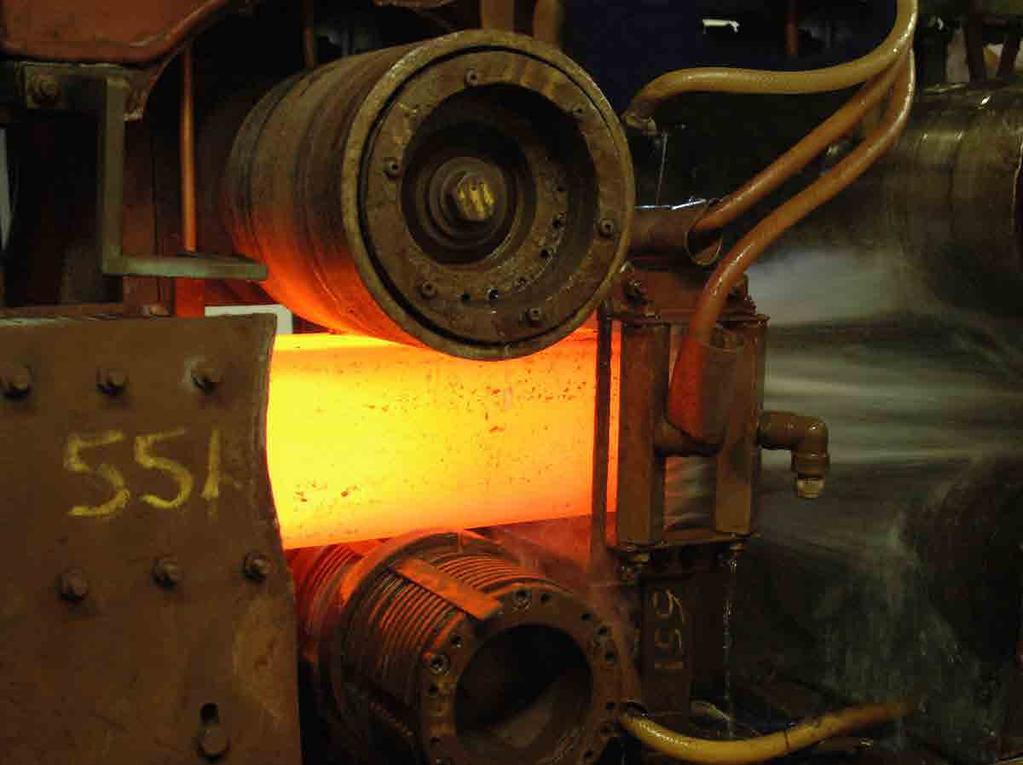 HEAT TREATMENT TECHNOLOGIA OBRÓBKI STALI KVERNELAND DLA MAKSYMALNEJ WYTRZYMAŁOŚCI Unikalna stal Kverneland Ponad 135 lat doświadczenia w produkcji stali wysokiej jakości, oraz technologia heat