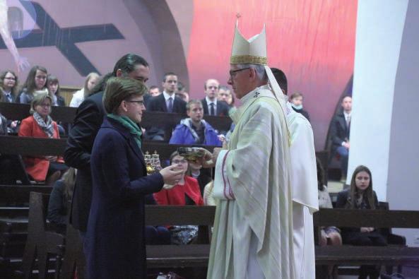 WIADOMOŚCI ARCHIDIECEZJALNE EUCHARYSTIA Z OKAZJI INAUGURACJI ROKU