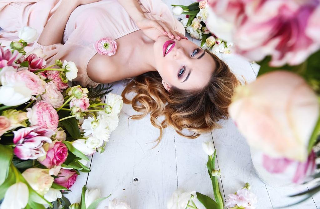 -30zł -30zł 1 2 1 2-41% 500049 1 Woda perfumowana Lato w Prowansji Zapach, który sprawi, że każdego dnia na twarzy kobiety pojawi się uśmiech.