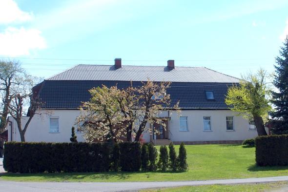 Zespół dworsko - folwarczny w Walcach, Plac Górny Zdjęcie nr 13. Dwór w zespole w Walcach, Plac Górny 8 Dwór z Walcach wzniesiony najprawdopodobniej w 2 poł. XVIII w.